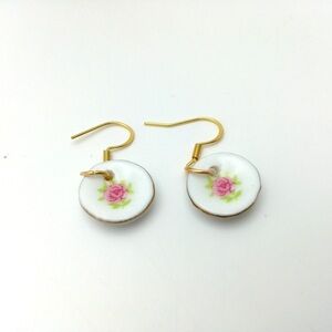 Bridgerton Tea Saucer Earrings White Pink Gold